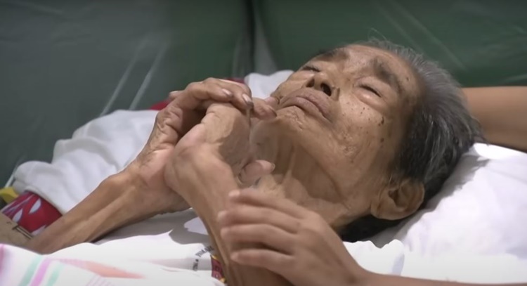 Elderly woman 1