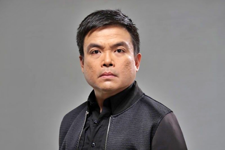 Emil sumangil 1