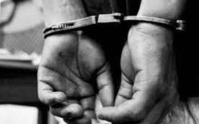 教師が違法薬物所持で逮捕、終身刑の可能性も