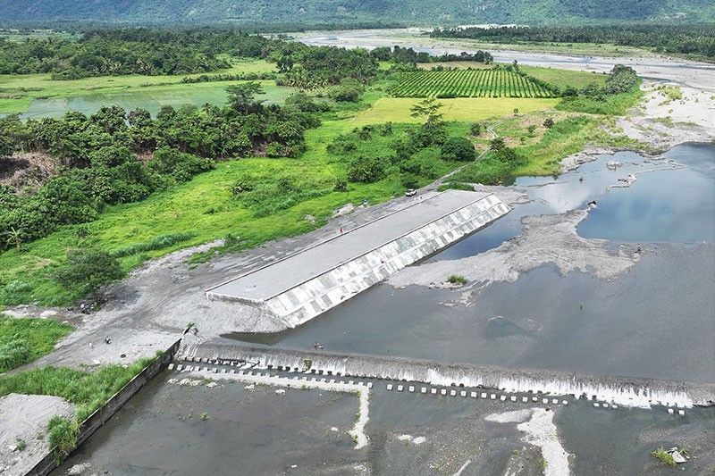 オリエンタルミンドロの洪水対策が再び崩壊