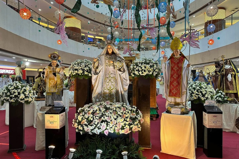 Marian exhibit rv