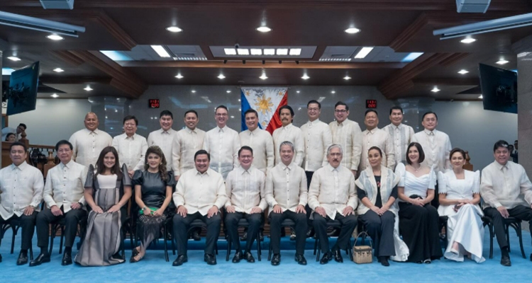 19人の上院議員が資産公開、注目の内容とは？