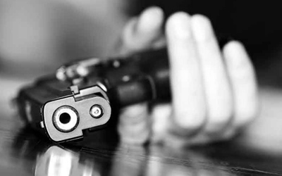 タバコ市で女性2人射殺、麻薬絡みか