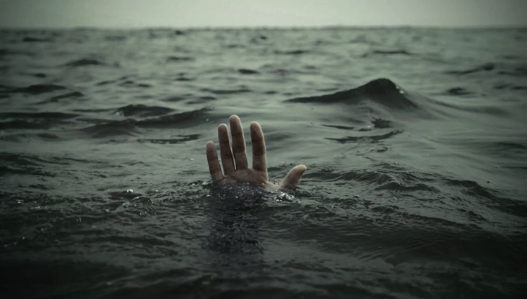 Man drowns