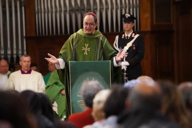 フィリピンの枢機卿、ローマで教会を掌握