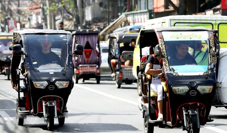 2025年12月から主要道路で電動自転車禁止へ