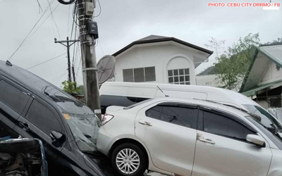 セブ市で洪水の車が衝突、被害拡大