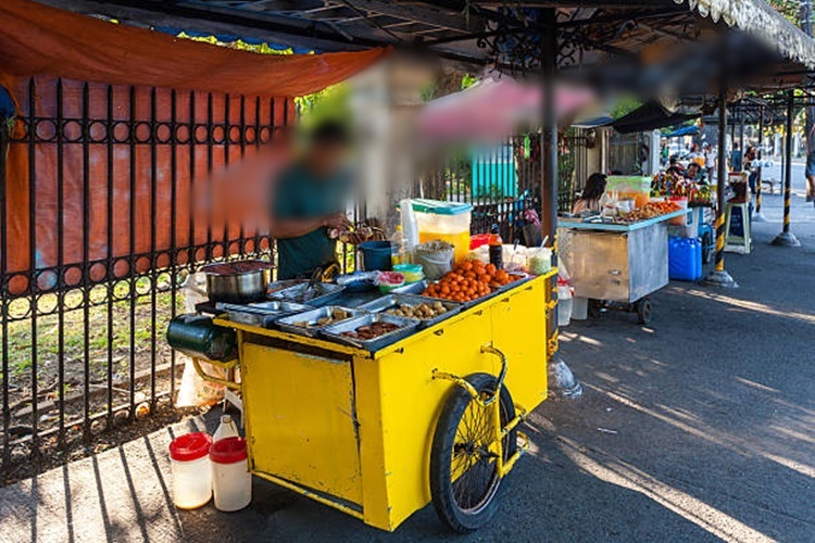 EDSA集会で露店商の売上に明暗分かれる