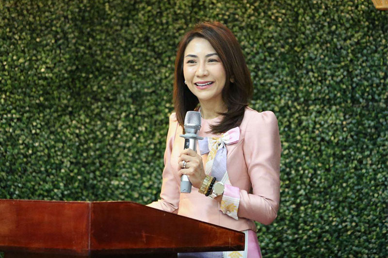 Photographer lambasts DOT after featuring Frasco in magazine cover