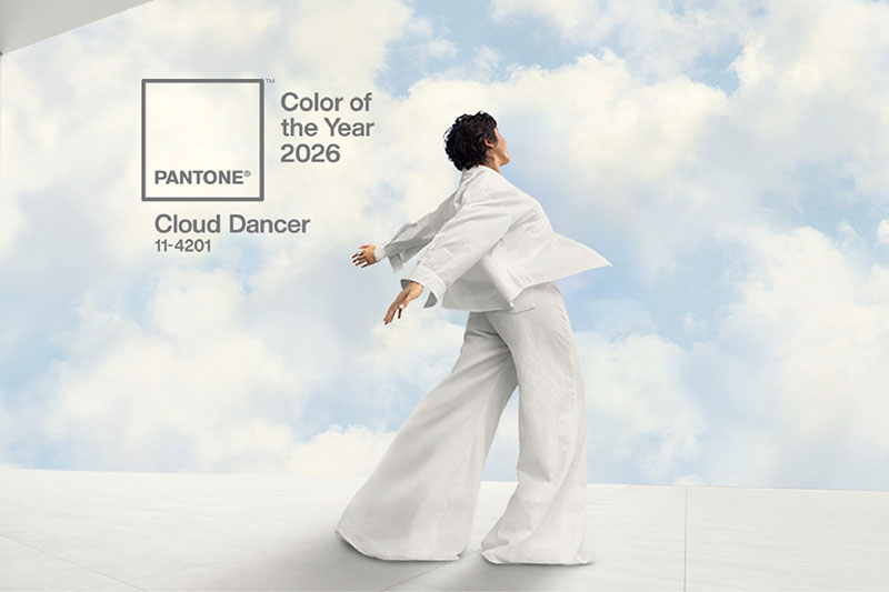 Pantone Cloud Dancer