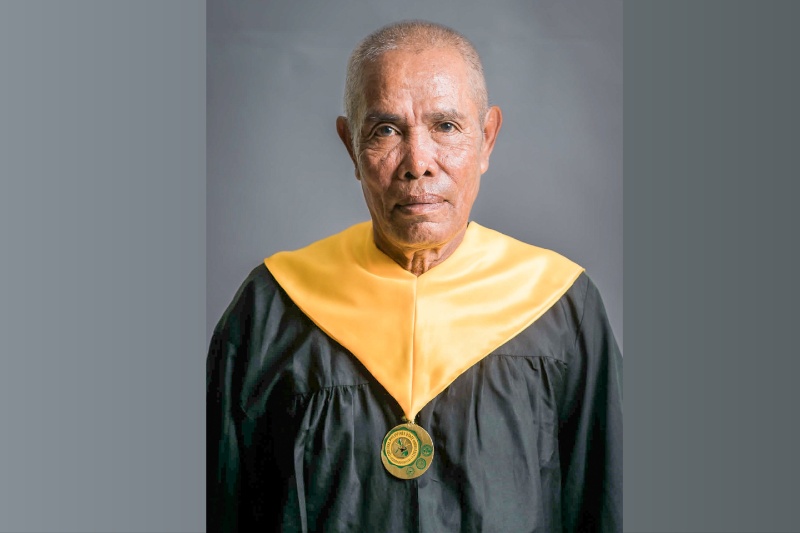 ‘Respect’: Tatay Ebang inspires Filipinos after hitting two major milestones in his senior years