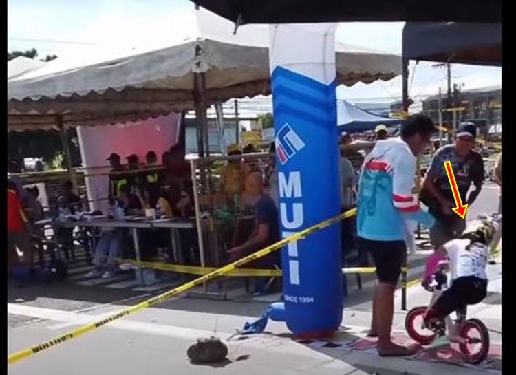 Father Criticized After Hitting Own Child for Losing Push Bike Race