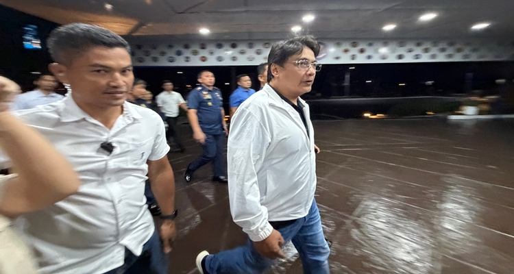 Bong Revilla Arrested After Surrender, Now At Camp Crame