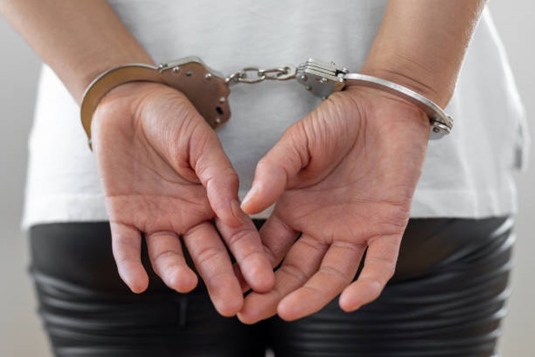 Woman Drowns Young Daughter in the Sea After Claiming She Heard Voices