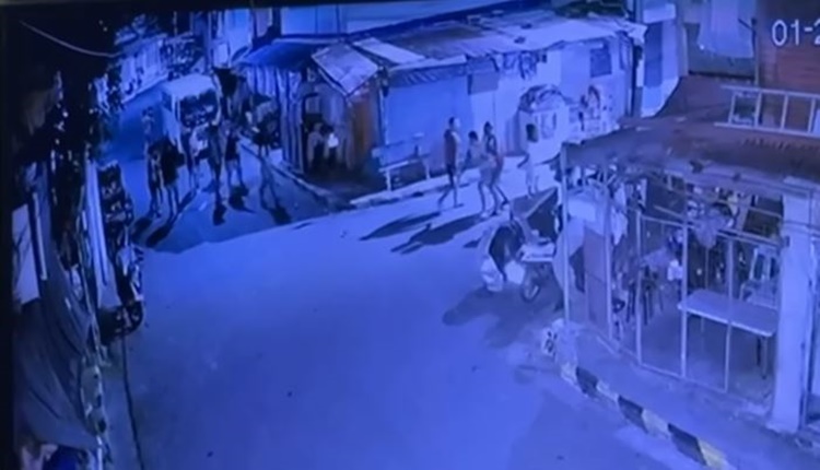 Group of Young People Clash in Fistfight & Stone-Throwing Over Drinking Session in Cainta