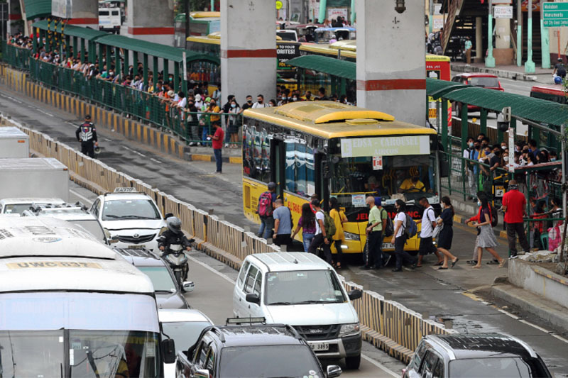 EDSA Bus Carousel Monumento
