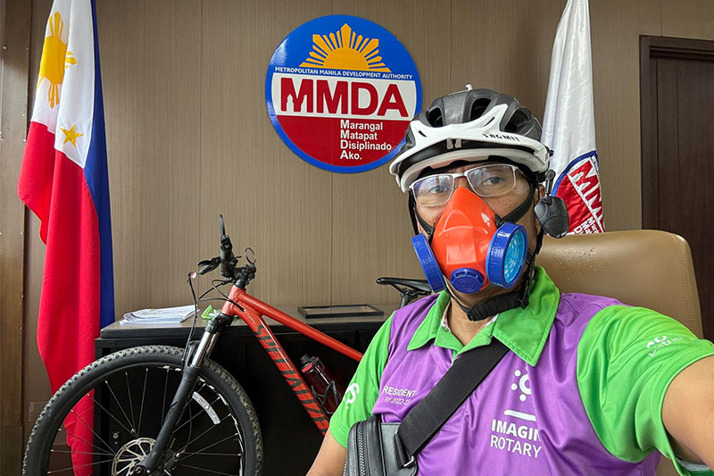 ‘Sabay tulog?’ Torre answers fires back at basher over bike commute