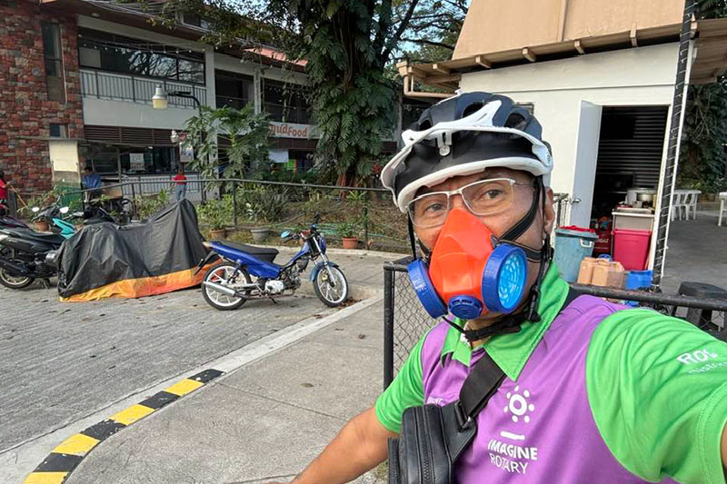 Nicolas Torre biking