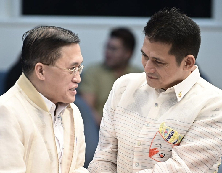 Robin Padilla Bong Go