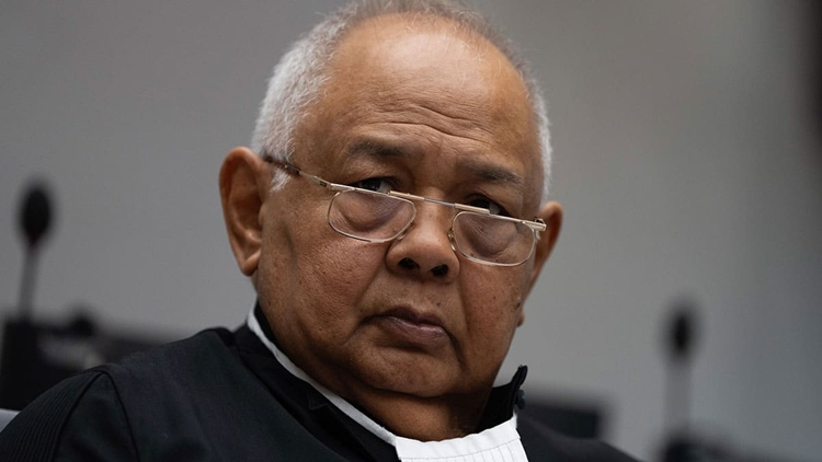 ドゥテルテ元大統領、麻薬戦争でICCに対抗