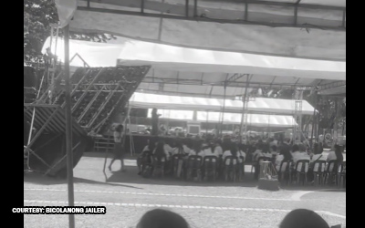 ピープルパワー記念式典でLED壁倒壊事故