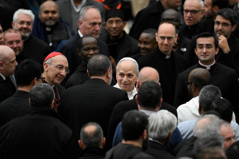 AI頼りにせず頭使え 教皇、説教準備で助言