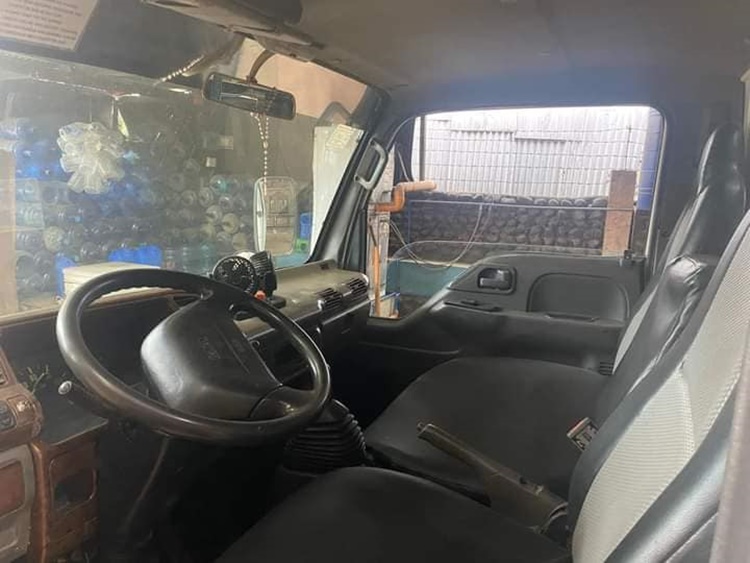 トラック運転手、強盗撃退も殺人未遂容疑か