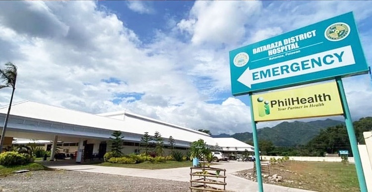 母のSNS投稿で5歳児病院に拘束か