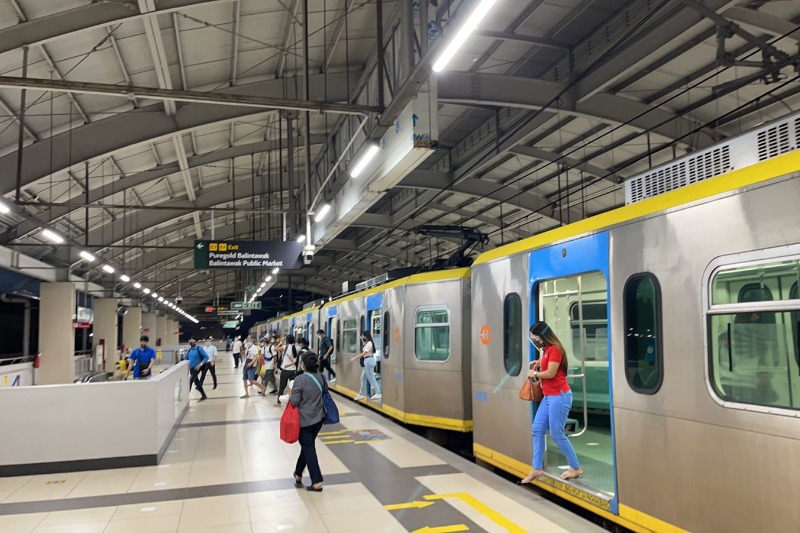 LRT-1で偽装者発覚　優先レーン悪用疑惑