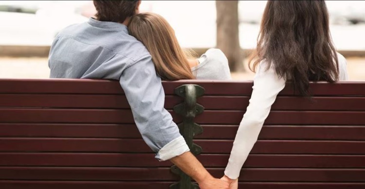 夫の月額レンタル契約提案、波紋広がるタイ女性