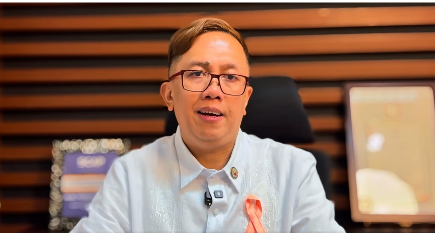 デュテルテ副大統領、弾劾回避へ最高裁に訴え