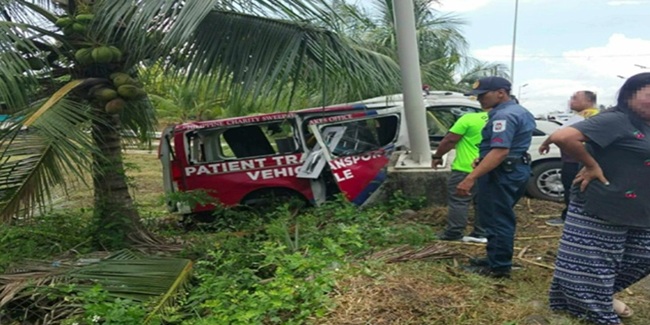 豪雨で救急車事故 高齢患者と医療従事者死亡