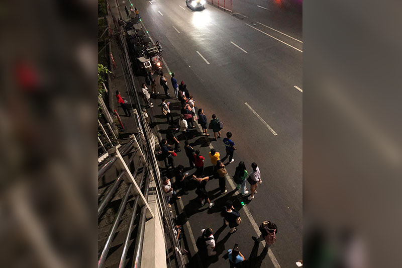 燃料高騰で公共交通減少 バタンガス悲鳴