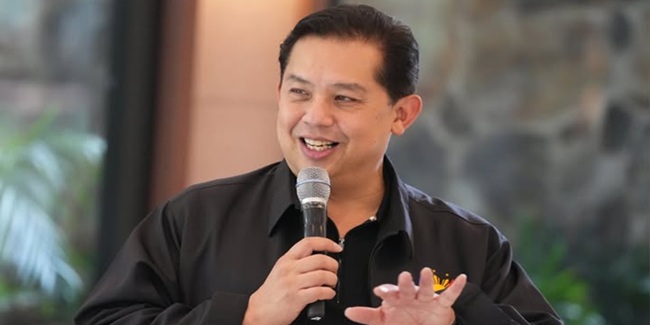 マルティン・ロムアルデス、奉仕と愛の真意再考促す