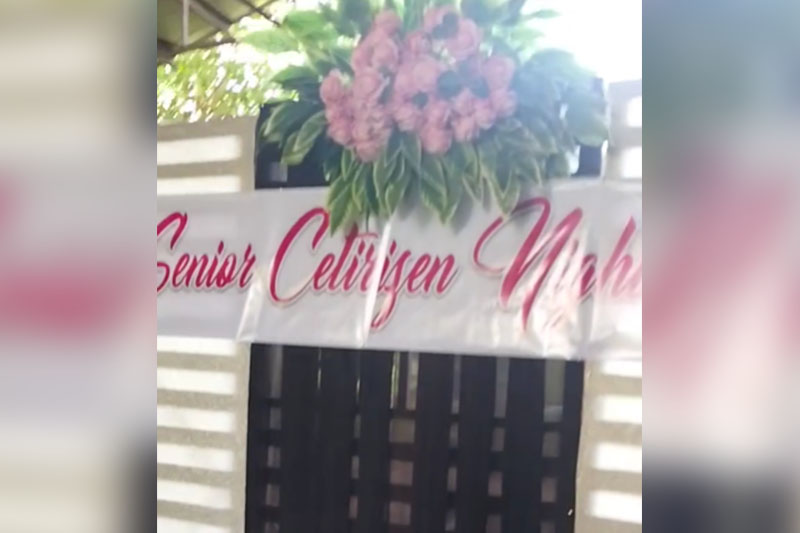 「アレルギー？」誤字垂れ幕が笑い誘う