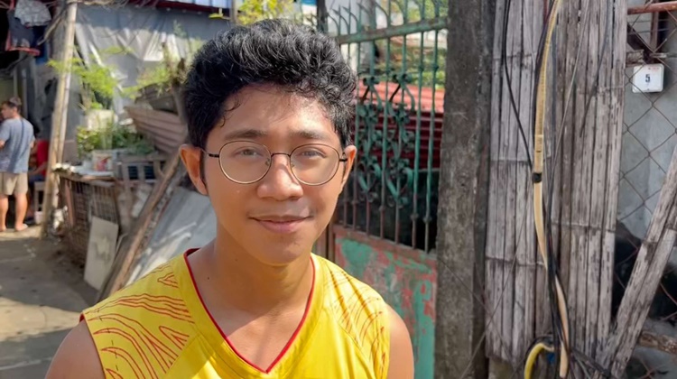 火災で家失う学生、特別試験に望み託す