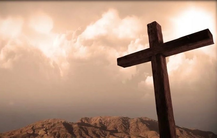 フィリピン聖週間の磔刑伝統の起源とは