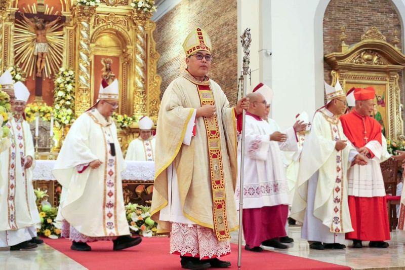 カリボ教区、新司教ヴィラレアル氏就任