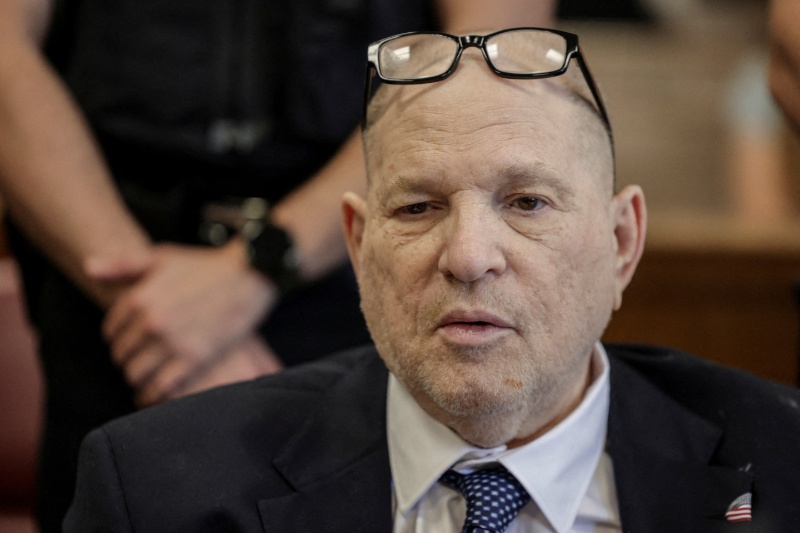 ワインスタイン被告、権力乱用の再審始まる