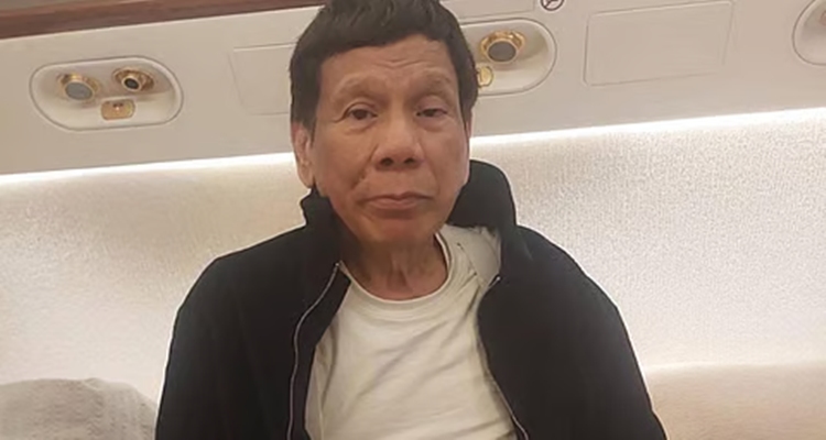 ドゥテルテ元大統領の転倒、ICC「稀な事例」