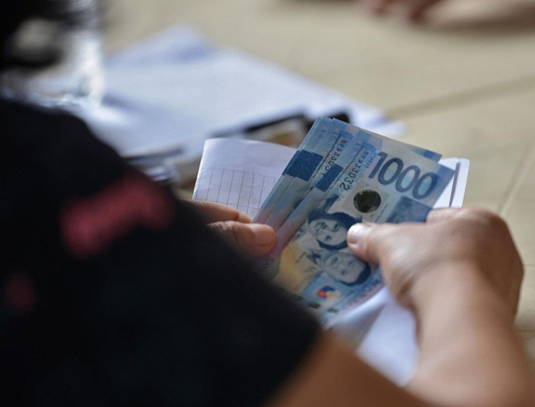 Cash aid