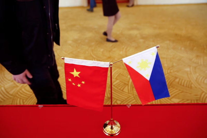 南シナ海緊張 中国とフィリピンの非難合戦