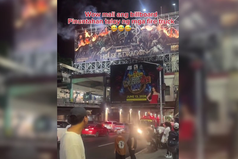 広告の煙演出、火事と誤認で消防出動