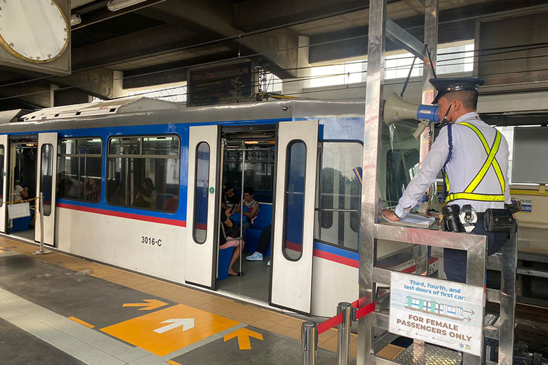 MRT、技術不具合で無料乗車実施