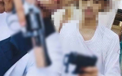 タクロバン銃乱射事件 警官を拘束調査