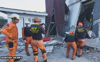 ミンダナオ地震で45人死亡、捜索続く