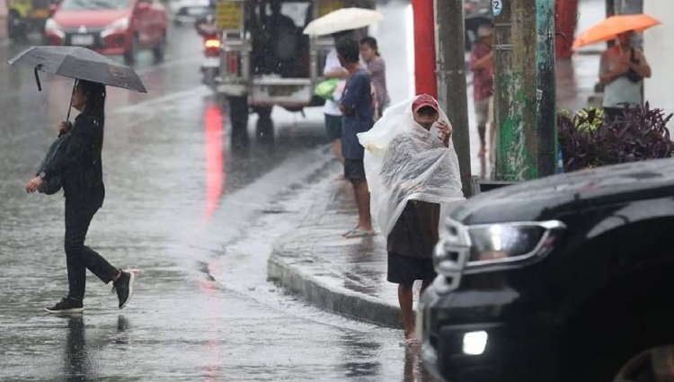 台風キヤポ発生 各地で警報レベル2発令