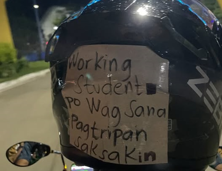 働く学生ライダー、ヘルメットに切実な訴え