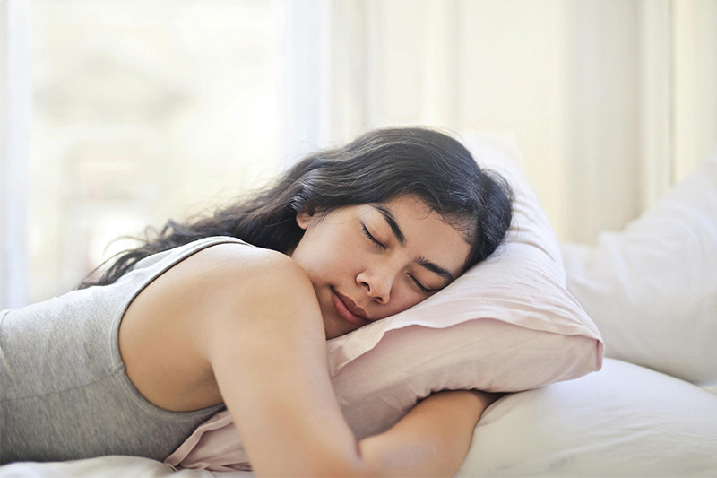 快眠の秘訣　夜の習慣見直しを