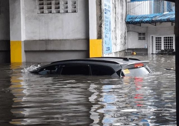 MMDA、洪水被害車両に無料レッカーサービス提供